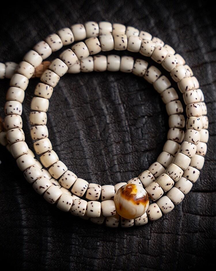 Finding Serenity at Home: A Minimalist Guide to Creating Your Own Zen Corner