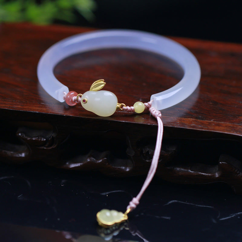 EverestArtstudios Natural White Agate Hetian Jade Rabbit Positive Bracelet Bangle