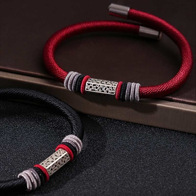EverestArtStudios 925 Sterling Silver Om Mani Padme Hum Peace Red String Bracelet