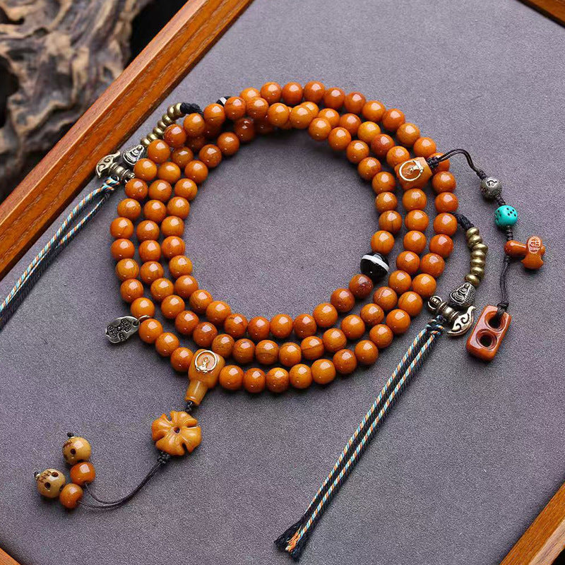 EverestArtstudios Yak Bone 108-Bead Mala with Agate and Faceless Buddha Motif