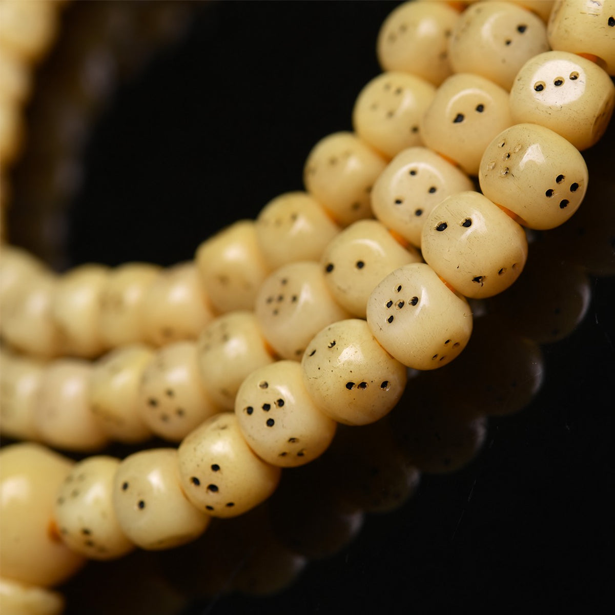 EverestArtstudios Natural Golden-Yellow Camel Bone 108-Bead Mala with Carved Dice