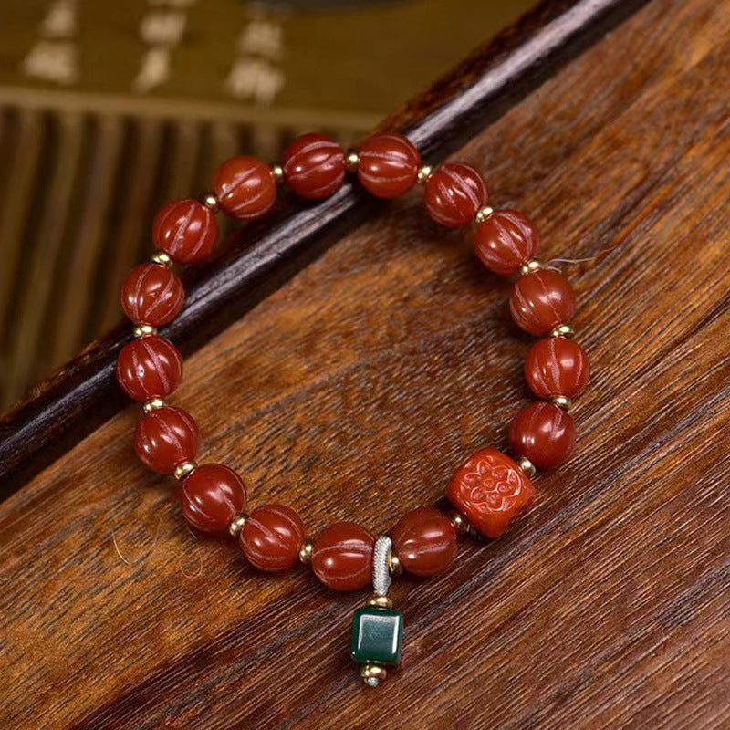 EverestArtstudios Agate Fluted Bead Malachite Accent Bracelet