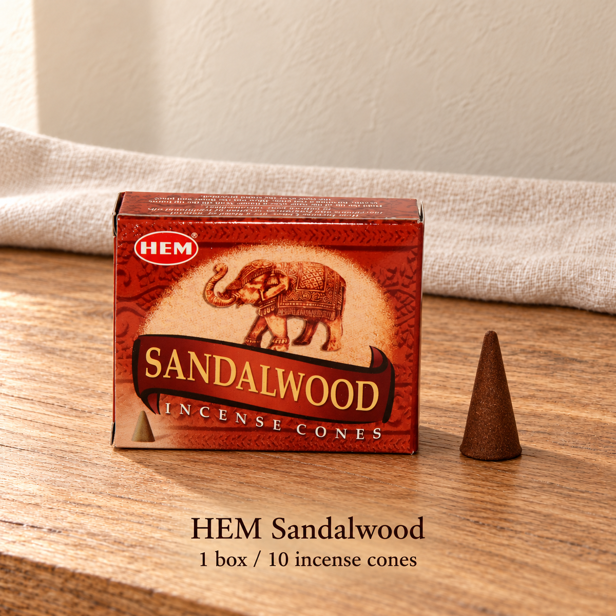 PTSX-TB642341234239-01 | HEM Sandalwood | 1 box / 10 incense cones
