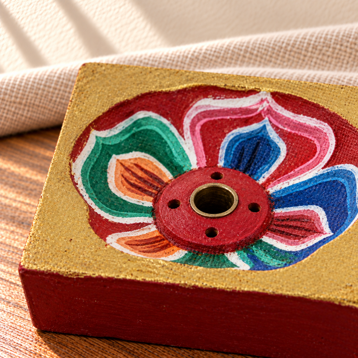 Square floral detail