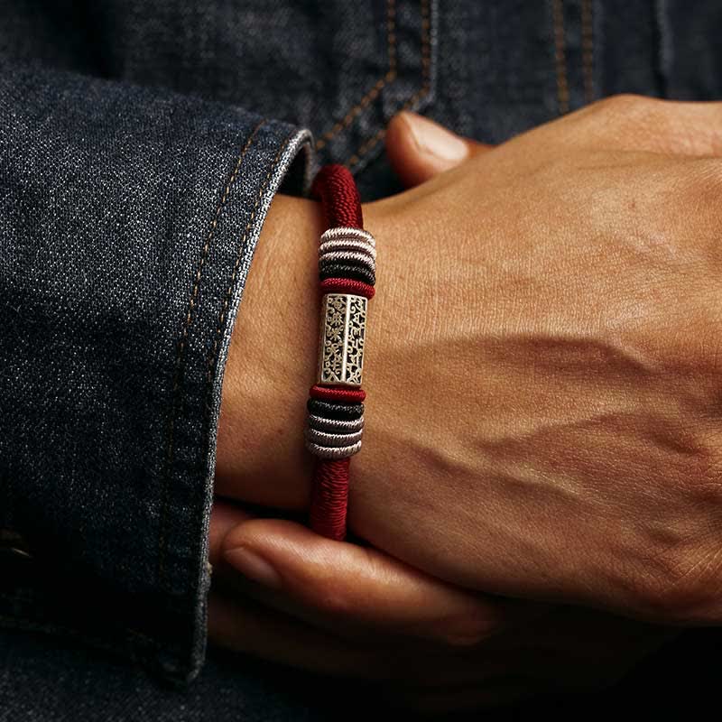 EverestArtStudios 925 Sterling Silver Om Mani Padme Hum Peace Red String Bracelet