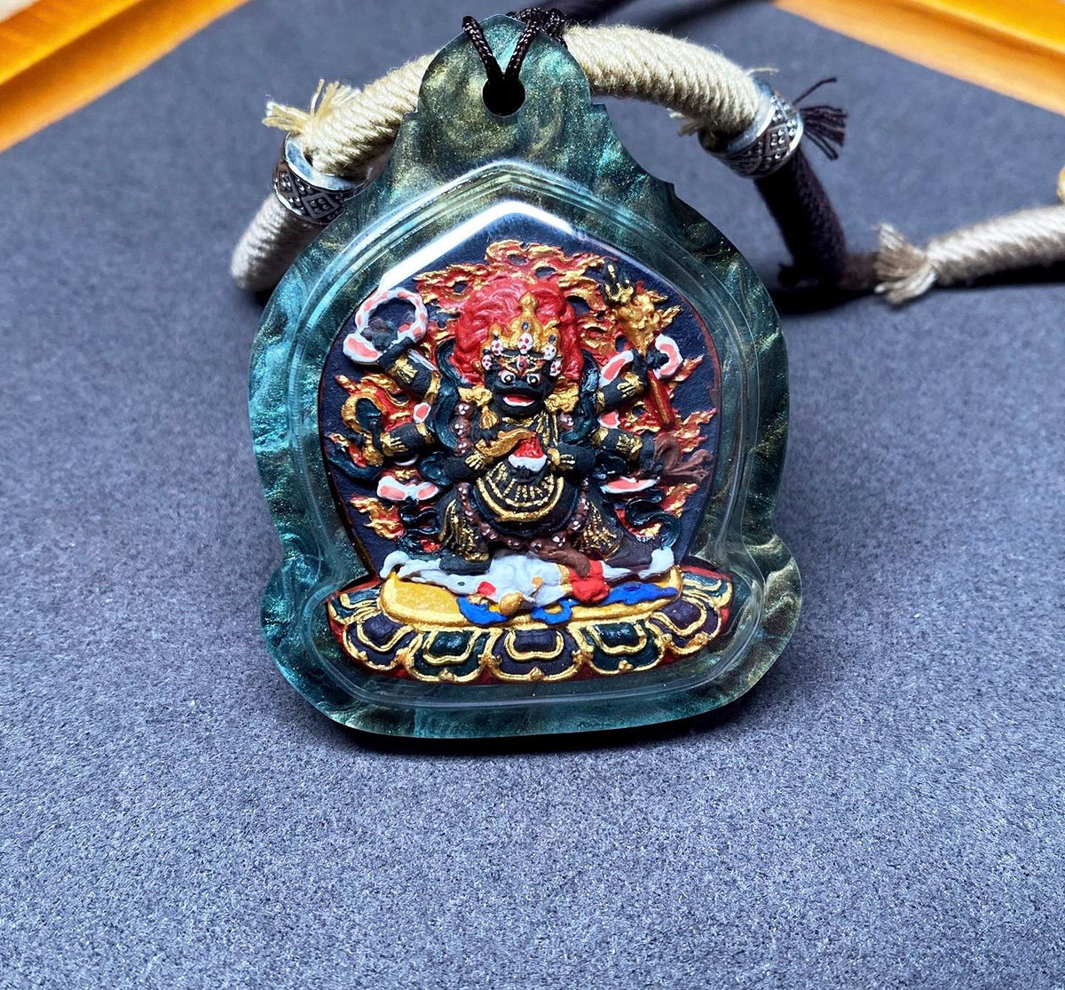 Hand-Painted Mahakala Tsa Tsa Necklace Pendant Mineral Pigment Tibetan Thangka Art Buddhist Amulet Small Six-Armed Mahakala Spiritual Gift