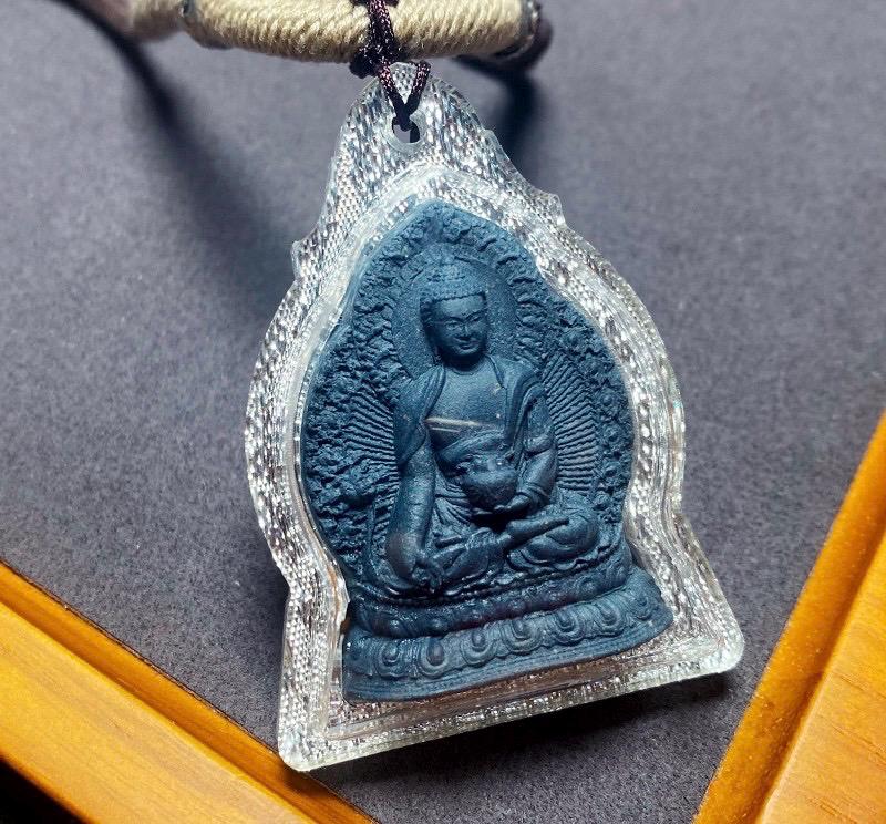 Medicine Buddha Thangka Pendant, Tibetan Medicine Tsa Tsa Ghau Box Necklace, Buddhist Protection Amulet, Vintage Himalayan Spiritual Jewelry