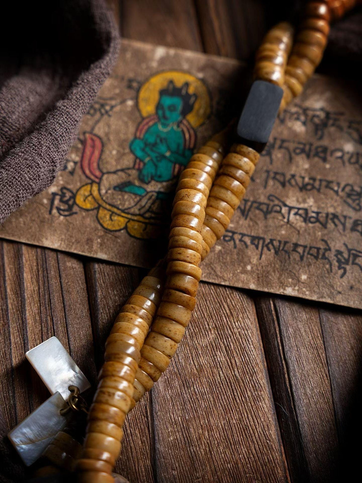 Tibetan Yak Mala Necklace – 108 Beads with Shell, Horn, Agate
