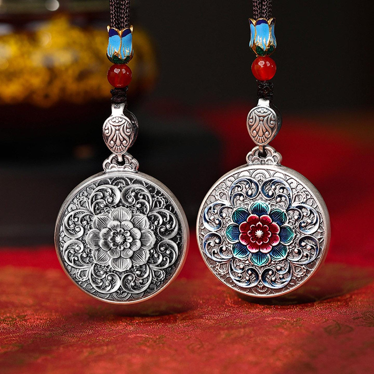 999 Fine Silver Retro Enamel Flower Pendant, Pure Silver Disc Necklace Ornament, National Style Round Plate Sweater Chain Jewelry Gift