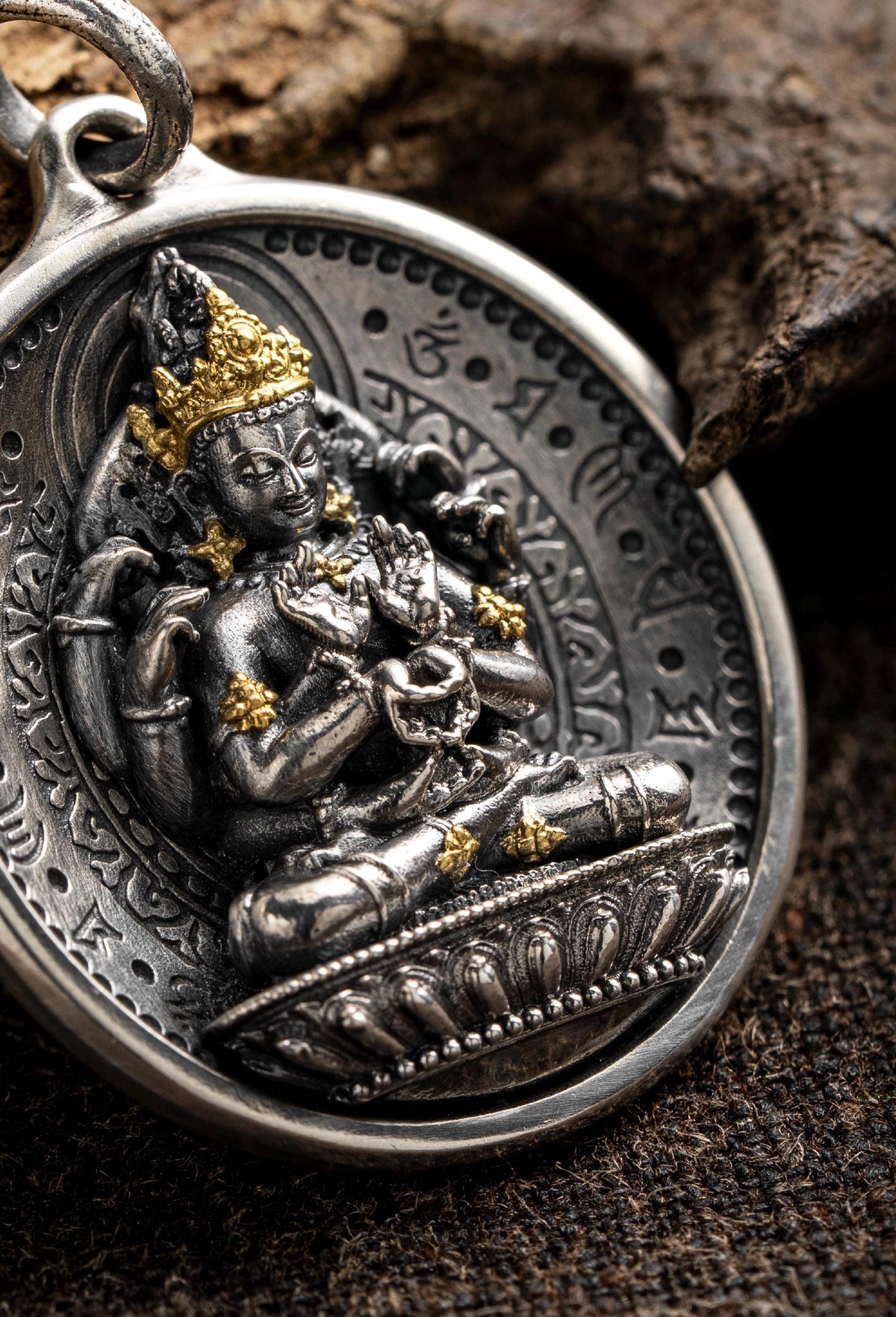 12 Armed Manjushri Pendant 925 Silver 24k Gold Plated, Wisdom Heart Protection Wheel Amulet, Vintage Sacred Buddhist Jewelry Gift