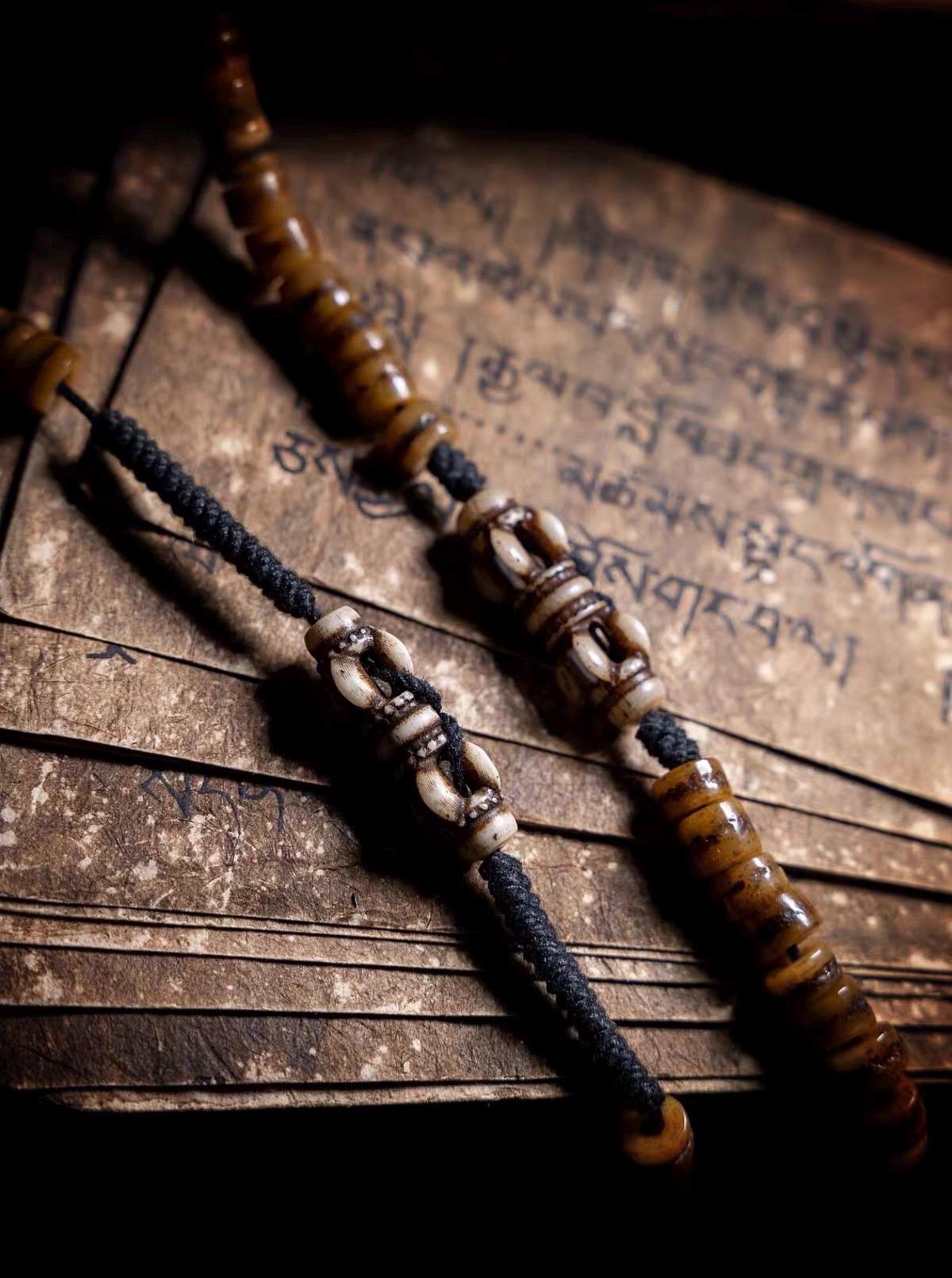 EverestArtStudios Vintage Tibetan Yak Bone Gaga Mala | 108 Bead Prayer Necklace | 8mm Handmade Buddhist Meditation Rosary