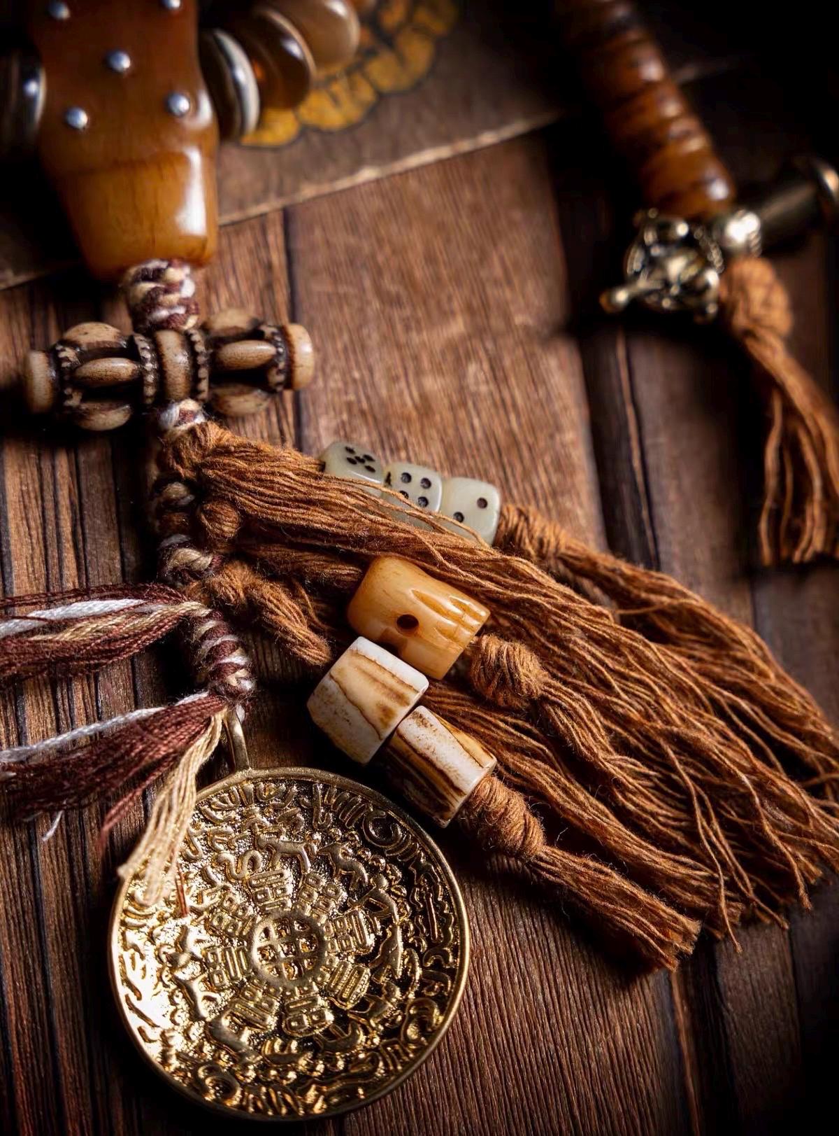 EverestArtStudios Tibetan-Style Twisted Goat Horn Mala Bracelet | 108 Beads | Original Design | Handmade Buddhist Prayer Beads