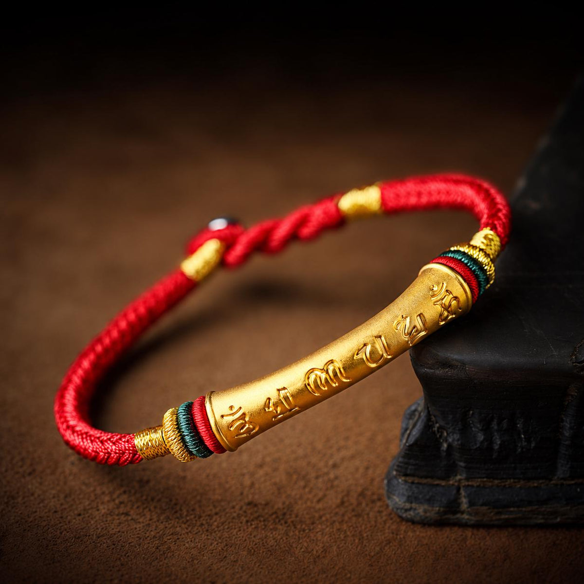 EverestArtStudios 1 gram 999 Fine Gold Six Syllable Mantra Cord Bracelet, Large 38 mm Tube, Red Black or Multicolour Buddhist Wrist Bracelet