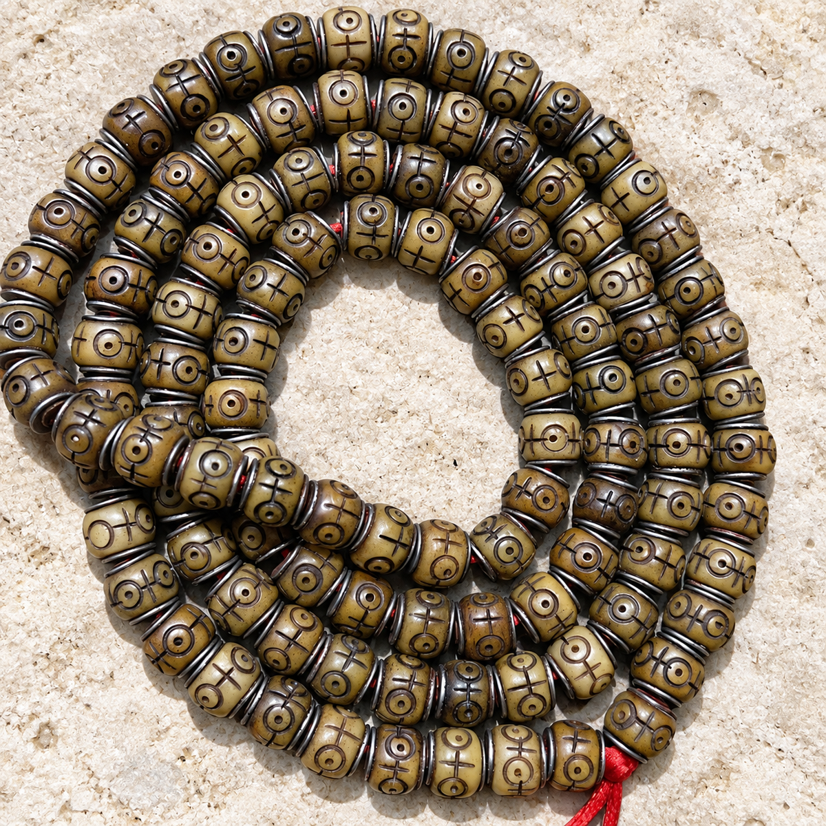 EverestArtstudios Natural Camel Bone Silver-Tone Inlay 108-Bead DIY Strand — overall display