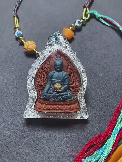 Load video: Medicine Buddha Pendant, Tibetan Gau Box Necklace with Tsa Tsa Mini Thangka, Buddhist Protection Amulet, Spiritual Zen Jewelry, Zang Shuo